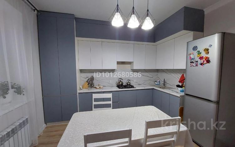 3-бөлмелі пәтер · 100 м² · 5/5 қабат, мкр. Алтын орда 47Г, бағасы: 40 млн ₸ в Актобе — фото 2
