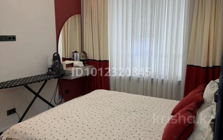 3-комнатная квартира · 95 м² · 7/12 этаж, Сейфуллина 469/5блок 1-10 за 90 млн ₸ в Алматы — фото 2