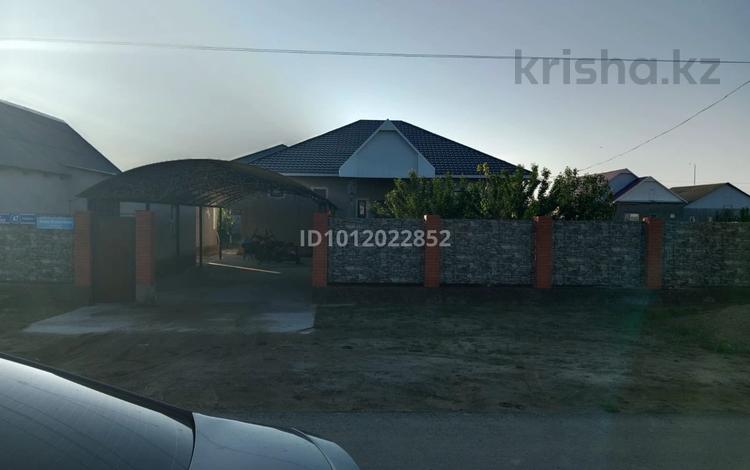 Жеке үй · 4 бөлме · 239 м² · 8 жүзд., ул. Задена Канатбаева 47, бағасы: 45 млн ₸ в Атырау, мкр Авангард-2 — фото 2