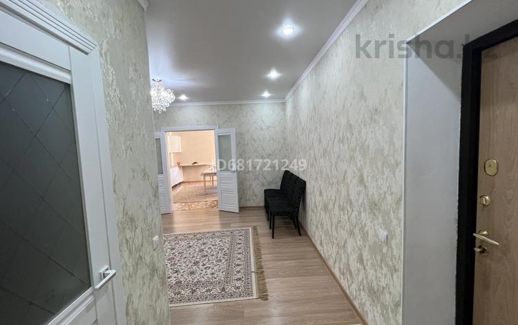 2-комнатная квартира · 104 м² · 2/5 этаж, мкр. Алтын орда, Мкр. Батыс-2 9/1 за 39 млн 〒 в Актобе — фото 2