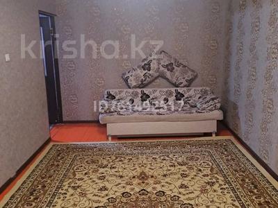 2-бөлмелі пәтер · 42 м² · 2/5 қабат, Желтоқсан — Квартира находится в районе гостиницы Риксос, бағасы: 150 000 ₸ в Шымкенте, Аль-Фарабийский р-н