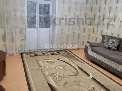 3-комнатная квартира · 60 м² · 2/2 этаж, Победы 114 — Дортехшкола, сим сим, школа искусств. за 100 000 〒 в Караганде, Алихана Бокейханова р-н