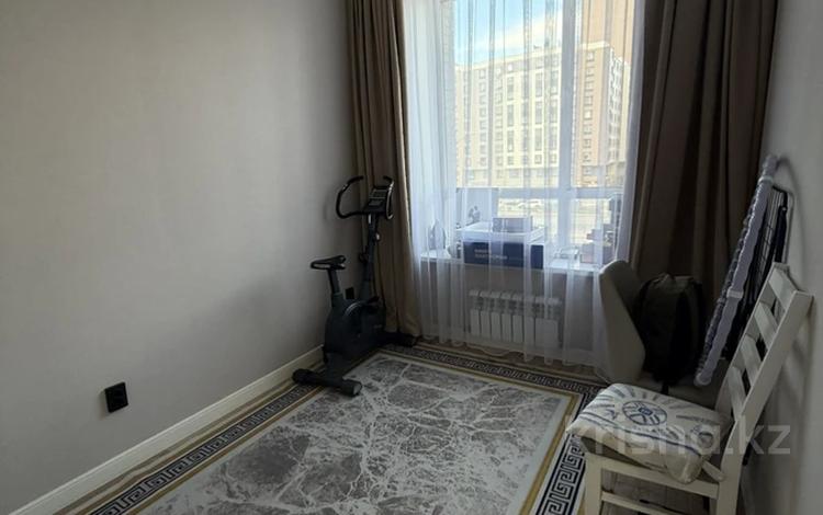 2-бөлмелі пәтер · 50 м² · 3/10 қабат, Кайым Мухамедханов 12 — Хан Шатыр,Сыганак,Чингиз Айтматов, бағасы: ~ 37 млн ₸ в Астане, Нура р-н — фото 2