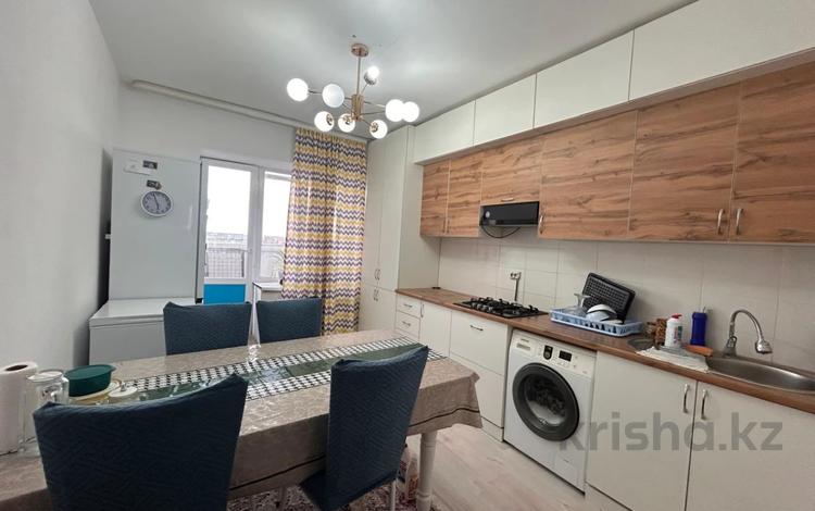 2-комнатная квартира · 68.7 м² · 8/9 этаж, Нур Актобе, Нур Актобе 4 микрорайон за 18.5 млн ₸ — фото 2