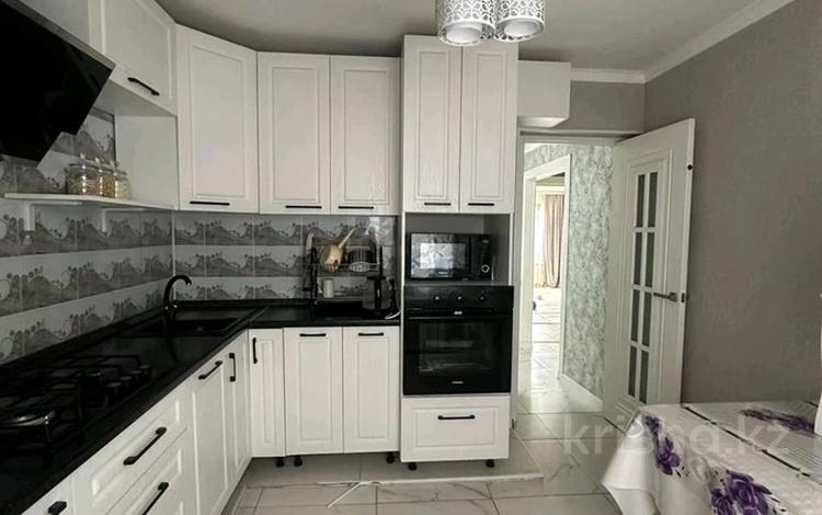 2-комнатная квартира · 53 м², мкр Айнабулак-3 117а за 32 млн ₸ в Алматы, Жетысуский р-н — фото 2