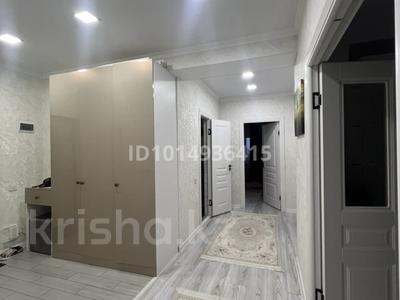 3-комнатная квартира · 102 м² · 3/5 этаж, Алтын орда ш.а. 16А за 35.5 млн ₸ в Актобе, мкр Авиатор