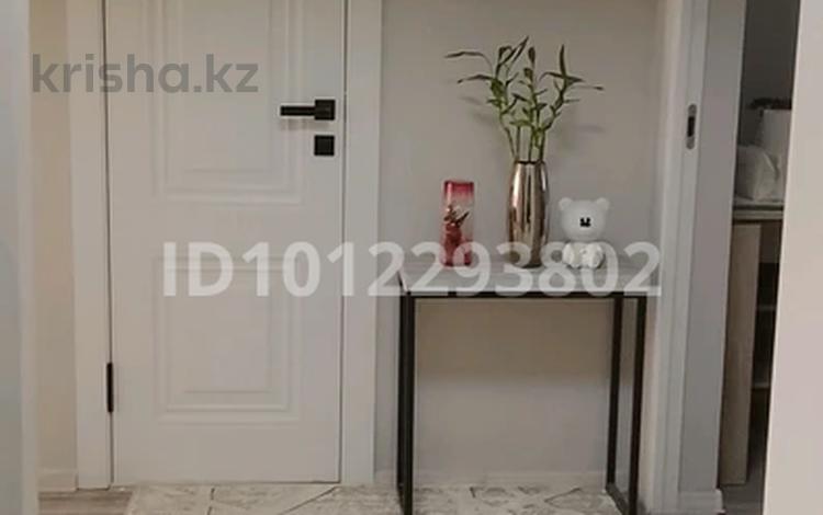 2-бөлмелі пәтер · 50 м² · 4/5 қабат, мкр Улы Дала 50, бағасы: 18.8 млн ₸ в Таразе — фото 2