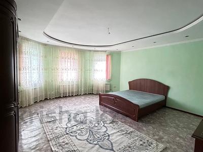 Отдельный дом · 7 комнат · 370 м², Новый город, Бокенбай батыра 153 за 600 000 〒 в Актобе