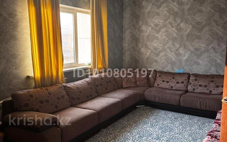 2-комнатная квартира · 50 м² · 2/2 этаж, мкр Калкаман-2, Мкр Калкаман-2 Айбергенова за 200 000 ₸ в Алматы, Наурызбайский р-н — фото 2
