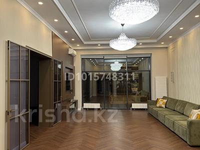 Отдельный дом · 5 комнат · 350 м² · 10 сот., Айтыкова 47 за 245 млн ₸ в Усть-Каменогорске, Ульбинский