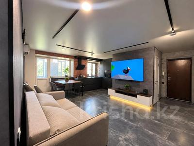 3-бөлмелі пәтер · 55.6 м² · 5/5 қабат, Бауыржана Момышулы 11, бағасы: 28 млн ₸ в Семее