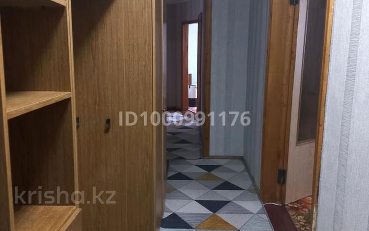 4-комнатная квартира · 79.4 м² · 3/9 этаж, Жданова 14 за 26.5 млн 〒 в Уральске — фото 2