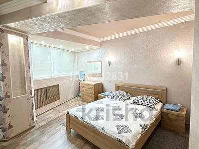 1-комнатная квартира · 34 м² · 2/5 этаж, Желтоксан 20 за 8 000 ₸ в Шымкенте, Абайский р-н