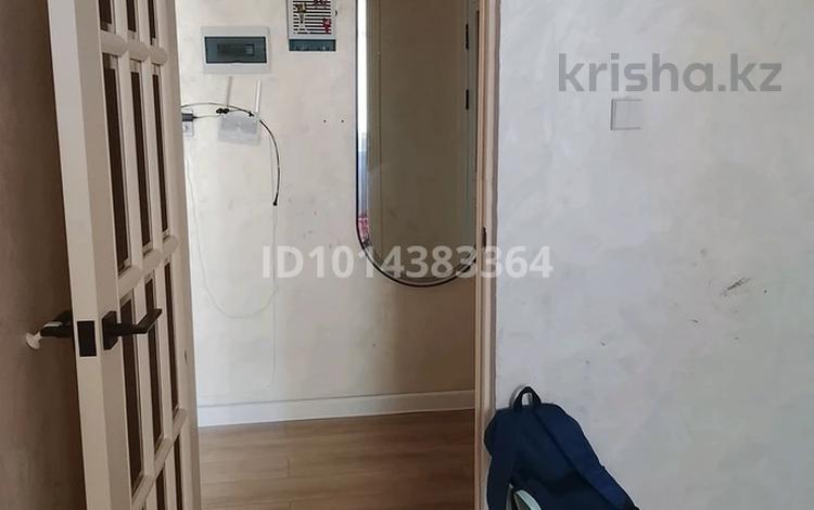 1-комнатная квартира · 45 м² · 4/5 этаж, мкр Самал, Мкрн Самал 15 за 150 000 ₸ в Атырау — фото 2