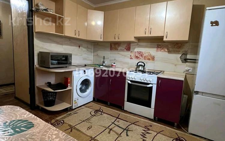 2-бөлмелі пәтер · 52 м² · 3/5 қабат, Мамбетова 26, бағасы: 10 000 ₸ в  — фото 2