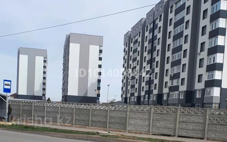 2-бөлмелі пәтер · 72 м² · 3/9 қабат, Сатпаева 30В, бағасы: 31 млн ₸ в Таразе — фото 2