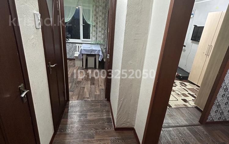 2-бөлмелі пәтер · 46.7 м² · 9/9 қабат, Пр. Ауэзова — Рядом с рестораном тайказан, бағасы: 17.5 млн ₸ в Семее — фото 2