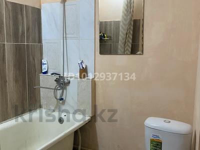 1-комнатная квартира · 26 м² · 3/5 этаж, жумалиева 80 за 13 млн ₸ в Алматы, Алмалинский р-н