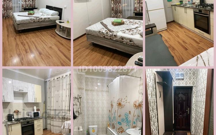 1-бөлмелі пәтер · 37 м² · 2/5 қабат, 3-ш/а. 14 — Моря парк, бағасы: 12 000 ₸ в Актау, 3-й мкр — фото 2