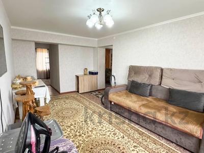 3-бөлмелі пәтер · 60 м² · 5/5 қабат, Самал, бағасы: 24 млн ₸ в Талдыкоргане, мкр Самал