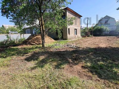 Саяжай · 4 бөлме · 109 м² · 5 сот., Ягодка 17 — Верхняя трасса Каскелен , светофор 500м, бағасы: 18.5 млн 〒