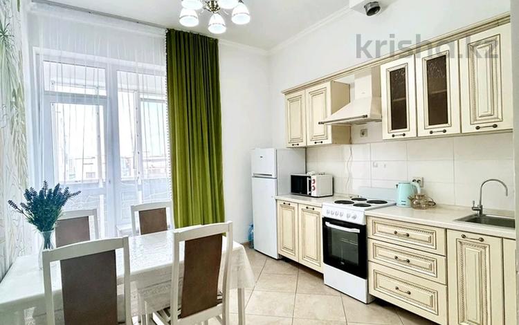 2-комнатная квартира · 60 м² · 7/8 этаж, Кабанбай батыра 60/4 — Около Mega Silkway за 25 000 ₸ в Астане, Есильский р-н — фото 16