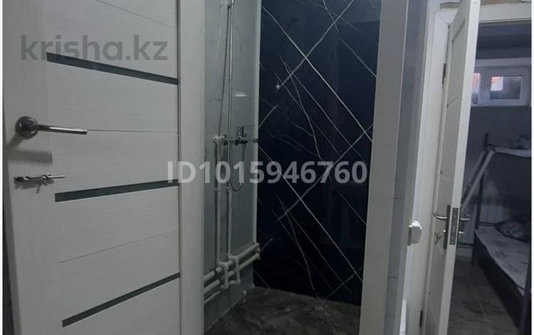 1 бөлме · 100 м², Жилгородок ш/а. 1, бағасы: 30 000 ₸ в Актобе, мкр Жилгородок — фото 2