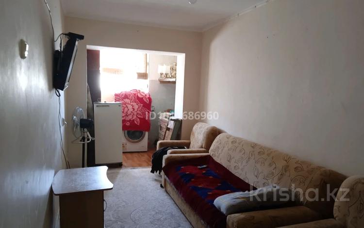 1-бөлмелі пәтер · 21.7 м² · 3/5 қабат, Самал 27, бағасы: 6 млн ₸ в Жанаозен — фото 2