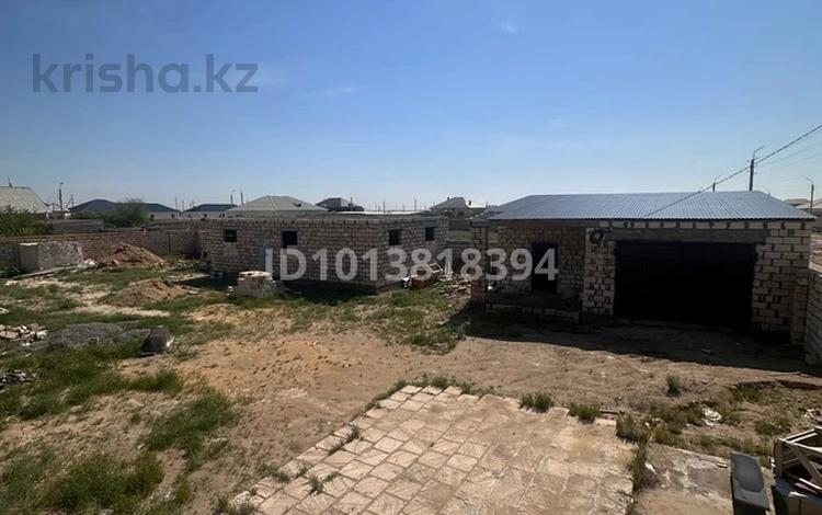 Жеке үй · 4 бөлме · 200 м² · 40 жүзд., 23 263 — Кендирли, бағасы: 7 млн ₸ в Жанаозен — фото 2