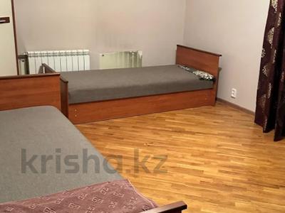 4-комнатная квартира · 100.5 м² · 5/5 этаж, Аманова за 40 млн 〒 в Семее