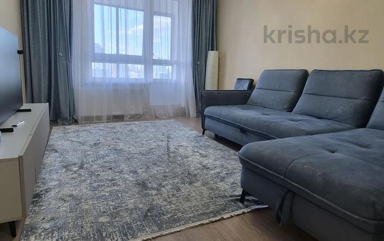 3-комнатная квартира · 80 м² · 17/22 этаж, Бектурова 4/6 за 400 000 ₸ в Астане, Нура р-н — фото 2