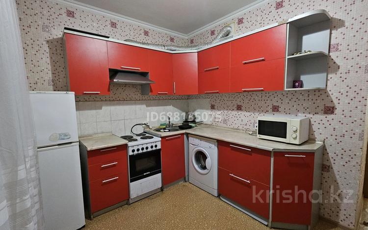 1-комнатная квартира · 43 м² · 8/13 этаж, Чингиза Айтматова 36 за 200 000 〒 в Астане, Нура р-н — фото 2