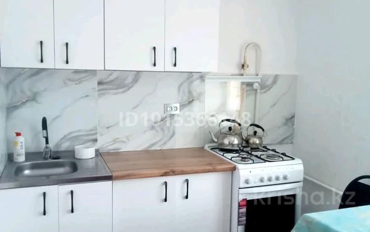 2-бөлмелі пәтер · 52 м² · 6/6 қабат, 12 ш/а. — Нур ғасыр мешіті, бағасы: 15 млн ₸ в Актобе, мкр 12 — фото 2