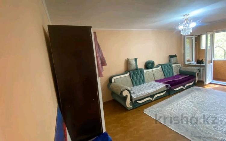 1-комнатная квартира · 34 м² · 3/4 этаж, мкр №5 36 — Проспект Абая станция метро Москва за 230 000 ₸ в Алматы, Ауэзовский р-н — фото 2