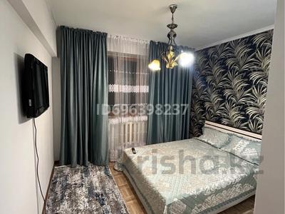 2-комнатная квартира · 65 м² · 4/5 этаж, Муратбаева 15а — Абая за 13 000 〒 в 