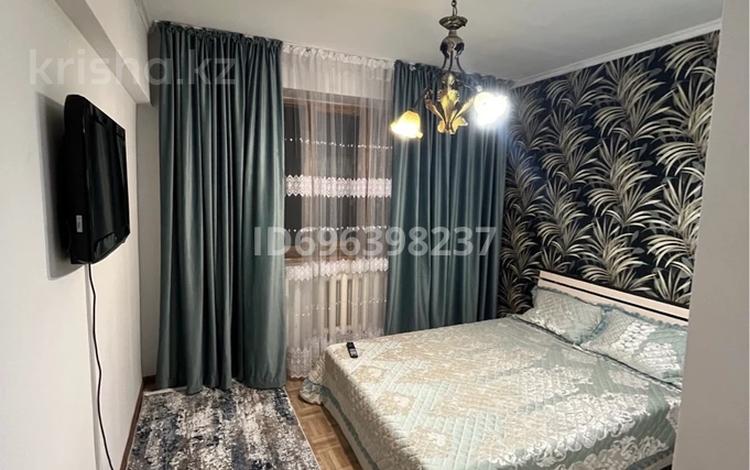 2-комнатная квартира · 65 м² · 4/5 этаж, Муратбаева 15а — Абая за 13 000 〒 в  — фото 24