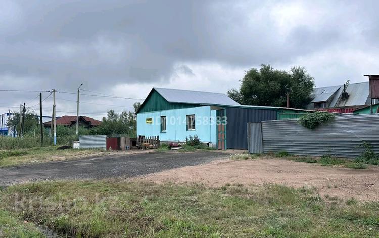 Отдельный дом · 3 комнаты · 80 м² · 4 сот., Минская 3 — Парижской коммуны за 17.9 млн ₸ в Петропавловске — фото 2