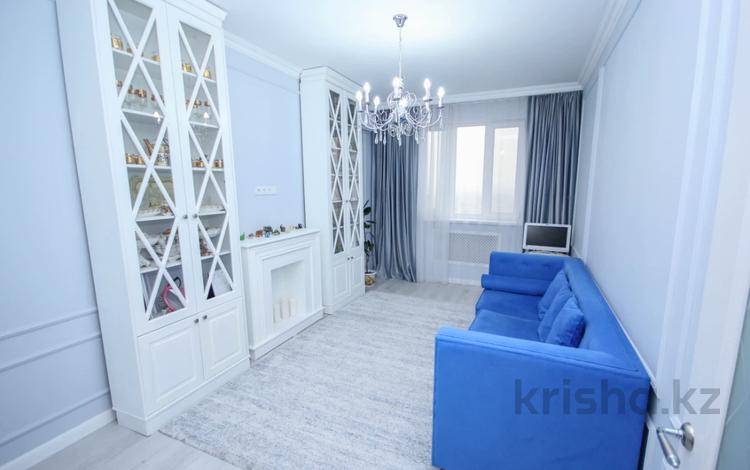 1-комнатная квартира, 43 м², 12/13 этаж, Утеген батыра 17б