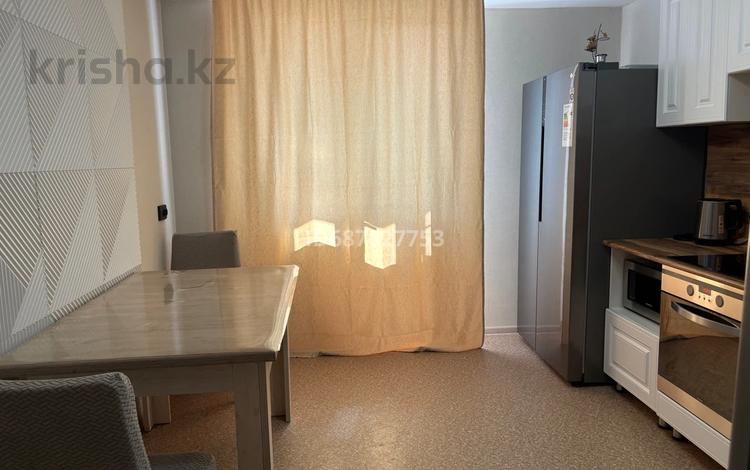 3-бөлмелі пәтер · 82.4 м² · 9/9 қабат, Аль Фараби 26/1 — Есенберлина, бағасы: 35 млн ₸ в Усть-Каменогорске — фото 18