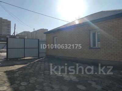 Отдельный дом · 3 комнаты · 85 м² · 5.6 сот., Широкая 100 за 12 млн ₸ в Семее