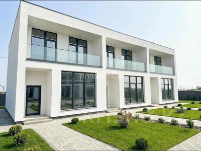 Отдельный дом · 3 комнаты · 130 м² · 1.6 сот., Теплый пляж 19/58 — Южанка Blue Marine за 60.6 млн 〒 в Актау