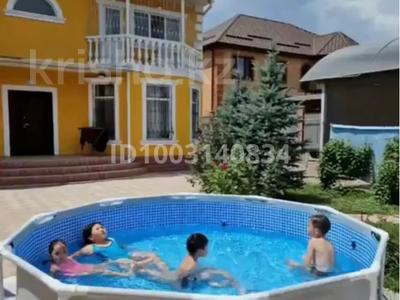 Отдельный дом · 8 комнат · 240 м² · 8 сот., Ынтымак 51 за 97 млн 〒 в 