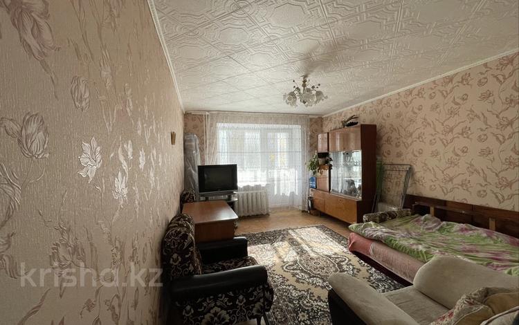 3-комнатная квартира · 63 м² · 2/5 этаж, Украинская за 19 млн ₸ в Петропавловске — фото 2