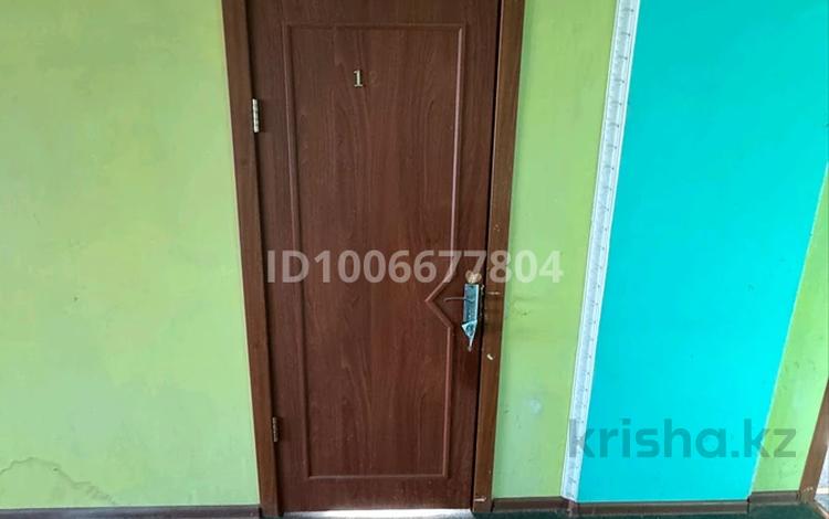 1 бөлме · 25 м² · 2 қабат, Жаңа қала ш/а. 1 — Терешковой 1, бағасы: 80 000 ₸ в Караганде, Казыбек би р-н — фото 2