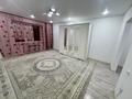 2-бөлмелі пәтер · 80 м² · 9/10 қабат, Самал 86, бағасы: 180 000 〒 в Уральске