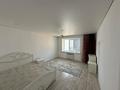 2-комнатная квартира · 80 м² · 9/10 этаж, Самал 86 за 120 000 ₸ в Уральске — фото 2