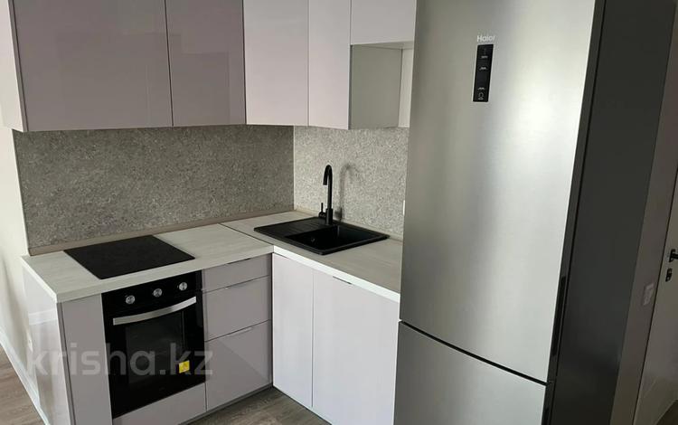 3-комнатная квартира · 70 м² · 8/16 этаж, Жандосова 140/1 за 400 000 ₸ в Алматы, Ауэзовский р-н — фото 2