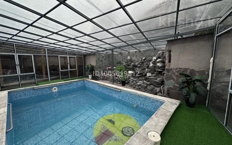 Дом · 6 комнат · 330 м², мкр Ерменсай, Ахмедиярова 80 за 150 000 ₸ в Алматы, Бостандыкский р-н — фото 2
