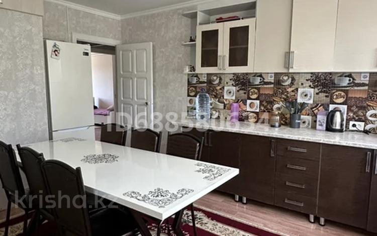4-бөлмелі пәтер · 75 м² · 2/5 қабат, Байтурсынова 75 — Кардио центр, бағасы: 27.5 млн ₸ в Шымкенте, Аль-Фарабийский р-н — фото 3