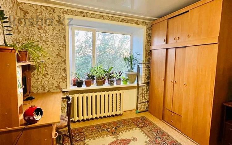 2-комнатная квартира, 33 м², 5/5 этаж, Валиханова за 7.1 млн 〒 в Петропавловске — фото 2